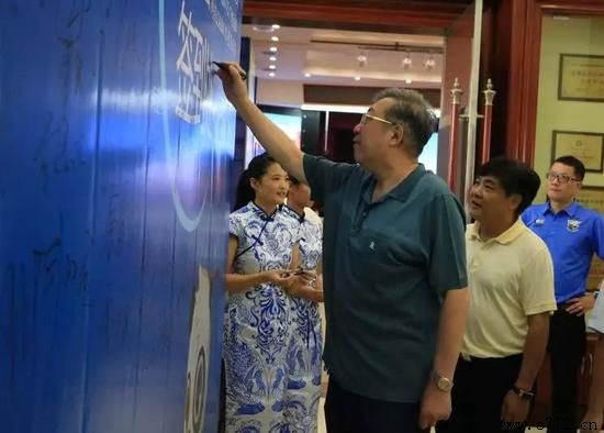 ������������