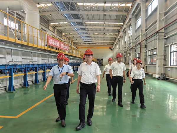 ����֮�����ͽ�����������ɫ�������½�